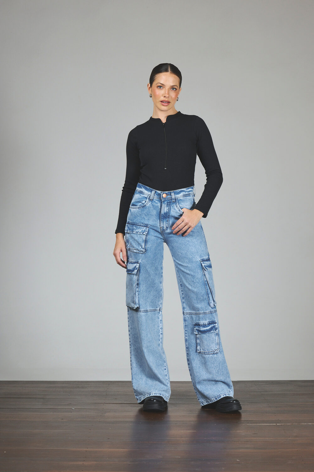 Wide Leg Cargo Celeste Bolsillo Delantero Rígido