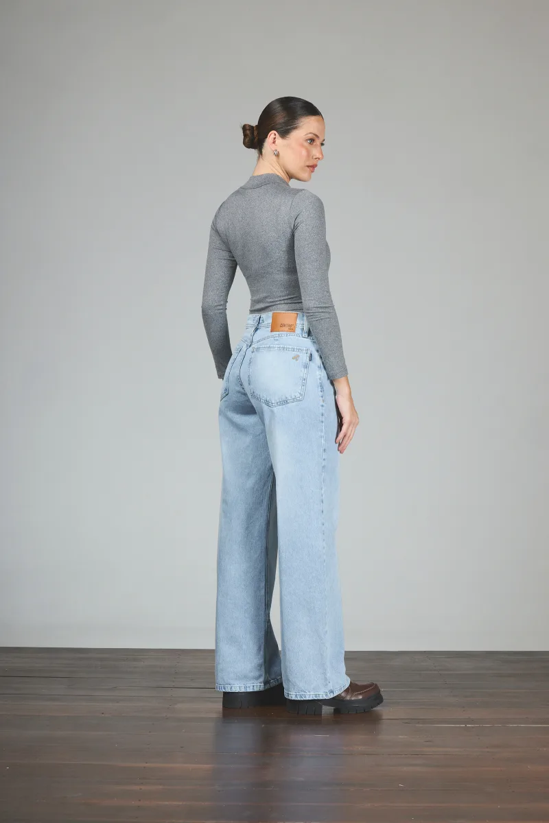 ART. 286 | WIDE LEG CELESTE CLASICO BOLSILLO PULIDO RÍGIDO