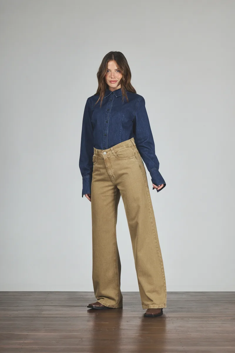 ART. 423 | WIDE LEG CAMEL CLÁSICO RÍGIDO