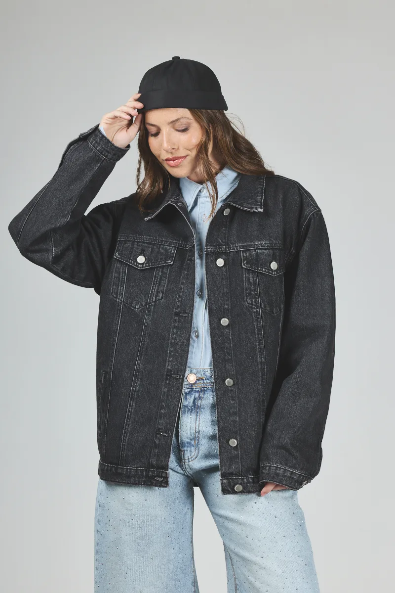 ART. 467 | CAMPERA OVERSIZE NEGRO DESTROYER RIGIDO