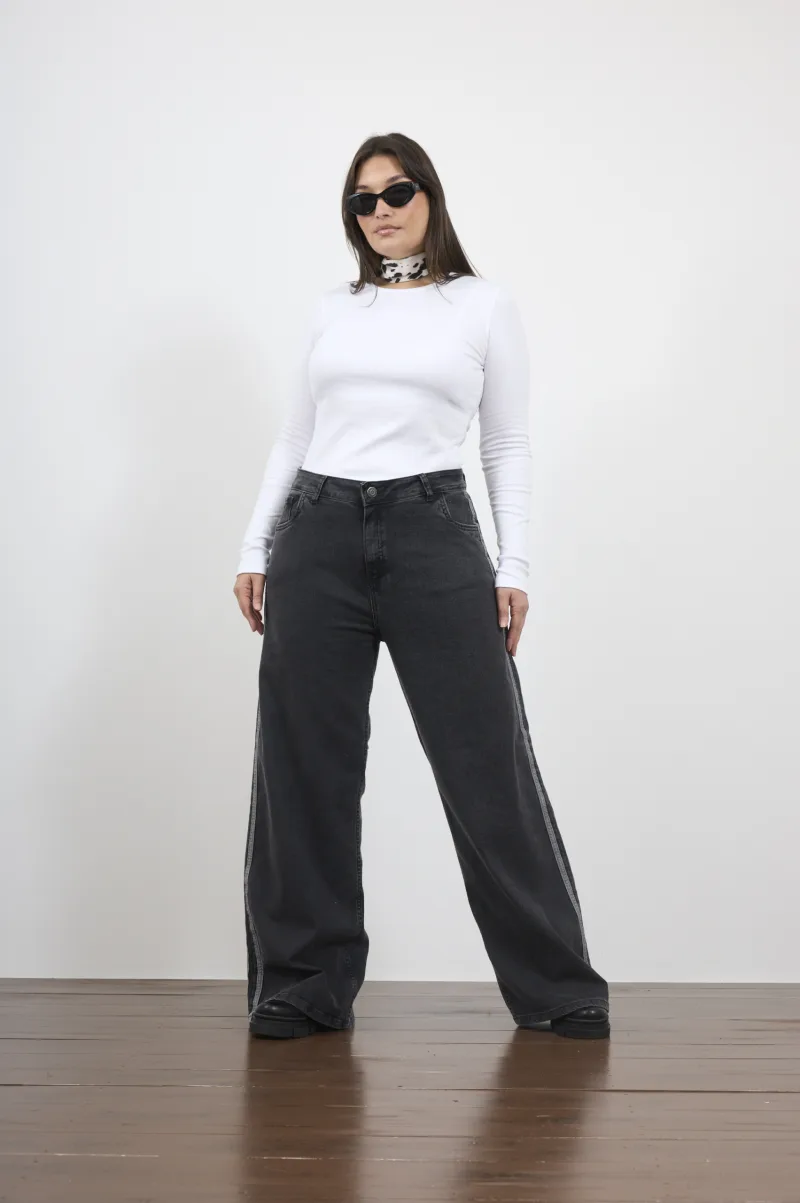 ART. 908 | WIDE LEG CON LINEAS NEGRO ELASTIZADO